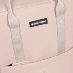 New Rebels® Julan - Rugtas - Oudroze - Waterbestendig - 42x12x28cm - Rugzak / Backpack 13 New Rebels® Julan - Rugtas - Oudroze - Waterbestendig - 42x12x28cm - Rugzak / Backpack -Reis Opberg Artikelen 1200x1200 1756