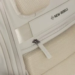 New Rebels® William - Rugtas - Beige - Waterafstotend - 28x15x43cm - Rugzak / Backpack -Reis Opberg Artikelen 1200x1200 1812