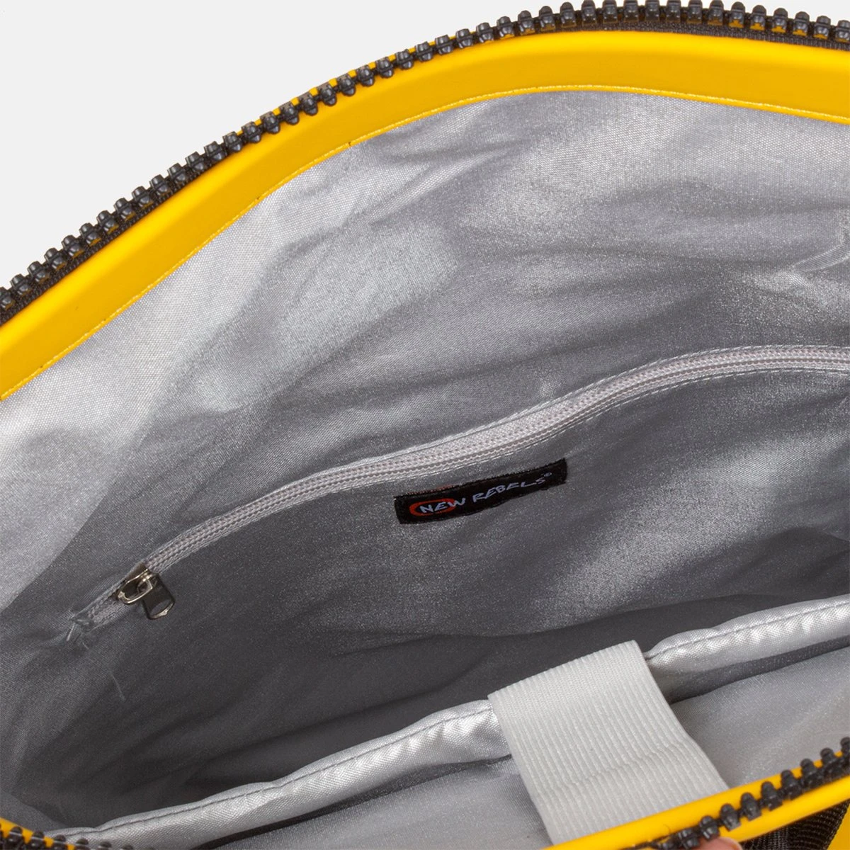 New Rebels Laptoprugzak Mart - Geel 20 New Rebels Laptoprugzak Mart - Geel - Afbeelding 18