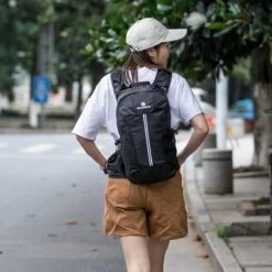 Merkloos Decopatent® Rugzak Outdoor - 20L - Regenbestendige Rugzak - Hydratatie Rugzak - Outdoor Sport - Buitensport - Watersport - Vissen 13 Merkloos Decopatent® Rugzak Outdoor - 20L - Regenbestendige Rugzak - Hydratatie Rugzak - Outdoor Sport - Buitensport - Watersport - Vissen -Reis Opberg Artikelen 1200x1200 1942