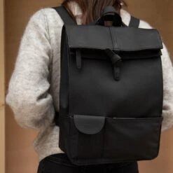 Violet Hamden Essential Bag Dames LaptoptasRugzak Kunststof - Zwart -Reis Opberg Artikelen 1200x1200 2004