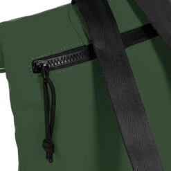 New Rebels Mart Waterafstotende Rolltop Rugzak - Medium - Groen -Reis Opberg Artikelen 1200x1200 2026