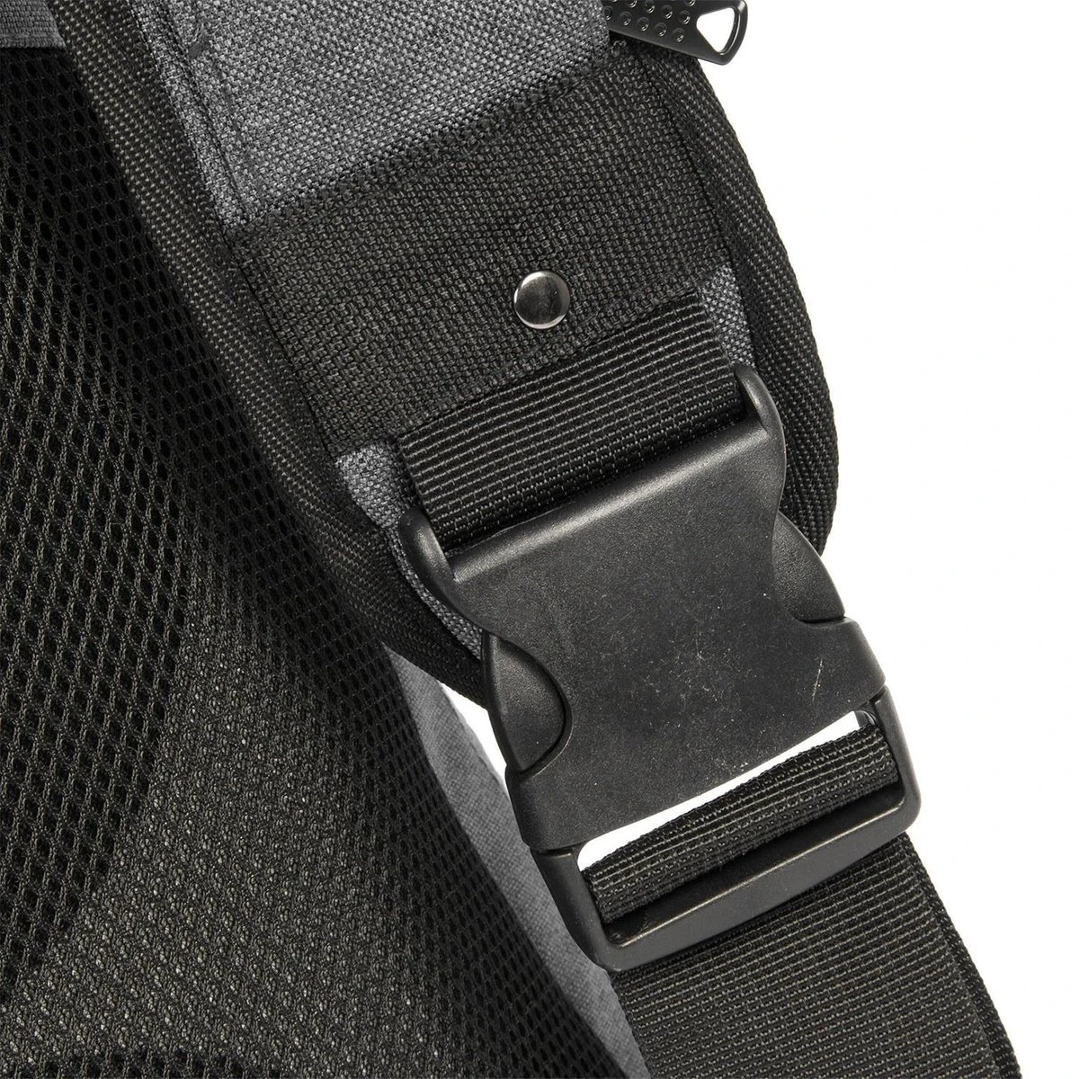 New Rebels® Heaven - Rugtas - Zwart - 54x10x30cm - Rugzak / Backpack 8 New Rebels® Heaven - Rugtas - Zwart - 54x10x30cm - Rugzak / Backpack - Afbeelding 6