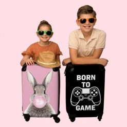 NoBoringSuitcases.com® Koffer - Quote - Gaming - Controller - Boys - Past Binnen 55x40x20 Cm En 55x35x25 Cm - Handbagage - Trolley - Fotokoffer - Cabin Size - Print -Reis Opberg Artikelen 1200x1200 292