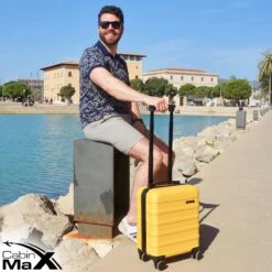 CabinMax Handbagage Koffer - Trolley 30L - Harde Reiskoffer - 45x36x20cm - Lichtgewicht - Groot Capaciteit - Geel 20 CabinMax Handbagage Koffer - Trolley 30L - Harde Reiskoffer - 45x36x20cm - Lichtgewicht - Groot Capaciteit - Geel -Reis Opberg Artikelen 1200x1200 335