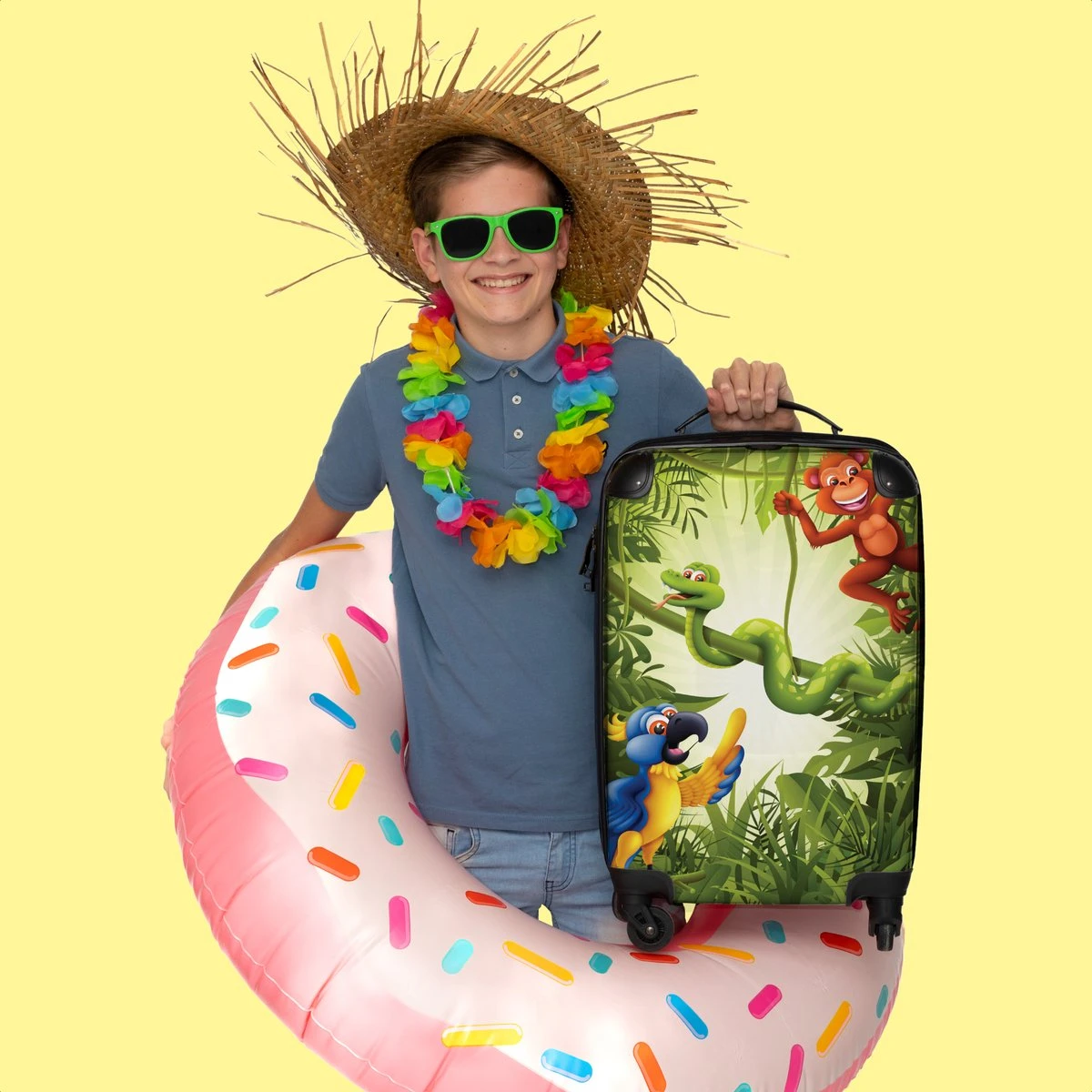 NoBoringSuitcases.com® Koffer - Jungle - Dieren - Groen - Kinderen - Past Binnen 55x40x20 Cm En 55x35x25 Cm - Handbagage - Trolley - Fotokoffer - Cabin Size - Print 7 NoBoringSuitcases.com® Koffer - Jungle - Dieren - Groen - Kinderen - Past Binnen 55x40x20 Cm En 55x35x25 Cm - Handbagage - Trolley - Fotokoffer - Cabin Size - Print - Afbeelding 6
