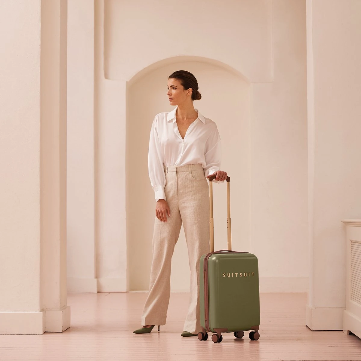 SUITSUIT - Fab Seventies - Martini Olive - Handbagage (55 Cm) 4 SUITSUIT - Fab Seventies - Martini Olive - Handbagage (55 Cm) - Afbeelding 2