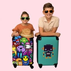 NoBoringSuitcases.com® Koffer - Monster - Bloemen - Regenboog - Design - Grappig - Past Binnen 55x40x20 Cm En 55x35x25 Cm - Handbagage - Trolley - Fotokoffer - Cabin Size - Print -Reis Opberg Artikelen 1200x1200 617