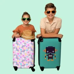 NoBoringSuitcases.com® Koffer - Eenhoorn - Meisje - Patroon - Hartje - Past Binnen 55x40x20 Cm En 55x35x25 Cm - Handbagage - Trolley - Fotokoffer - Cabin Size - Print -Reis Opberg Artikelen 1200x1200 63