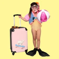 NoBoringSuitcases.com® Kinderkoffer - Trolley Kinderen - Varken - Roze - Skateboard - Kinderen - Meisje - Koffer Dieren - Past Binnen 55x40x20 Cm En 55x35x25 Cm - Reiskoffer Met Wielen 15 NoBoringSuitcases.com® Kinderkoffer - Trolley Kinderen - Varken - Roze - Skateboard - Kinderen - Meisje - Koffer Dieren - Past Binnen 55x40x20 Cm En 55x35x25 Cm - Reiskoffer Met Wielen -Reis Opberg Artikelen 1200x1200 640