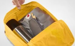 Fjallraven Fjällräven Kånken Mini Unisex Rugzak - Warm Yellow -Reis Opberg Artikelen 1200x745 6