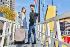 Enrico Benetti Cornell 47229 Laptop Rugzak Rolltop Met 17" Laptopvak - Zwart -Reis Opberg Artikelen 1200x800 90