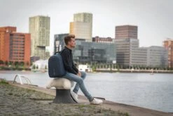 XD Design Bobby Hero Regular - Anti-Diefstal Rugzak 18 Liter - Navy 26 XD Design Bobby Hero Regular - Anti-Diefstal Rugzak 18 Liter - Navy -Reis Opberg Artikelen 1200x800 94