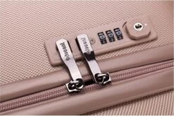 Decent Tranporto-One Reiskoffer 66 Cm - Zalmroze -Reis Opberg Artikelen 1200x803