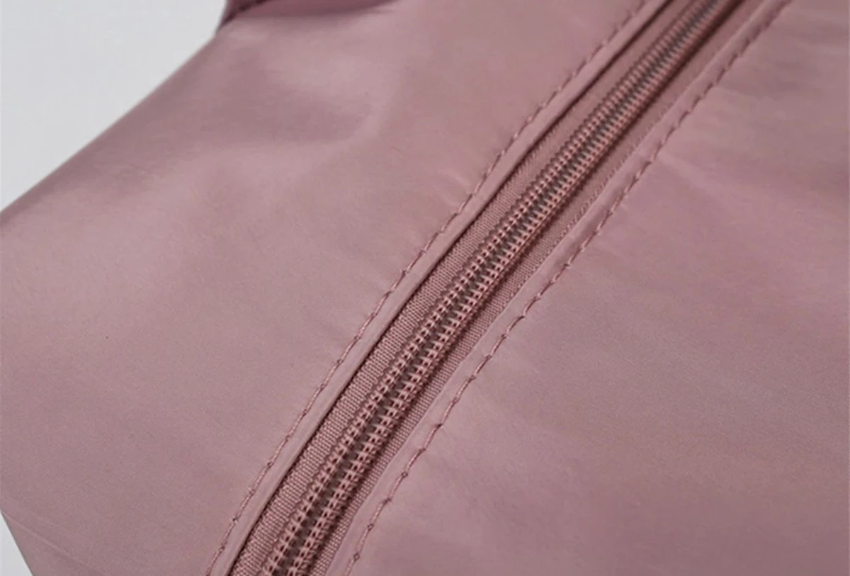 Merkloos Opvouwbare Handbagage Reistas – Opvouwbaar Tot 28 X 18 Cm – Paars 7 Merkloos Opvouwbare Handbagage Reistas – Opvouwbaar Tot 28 X 18 Cm – Paars - Afbeelding 5