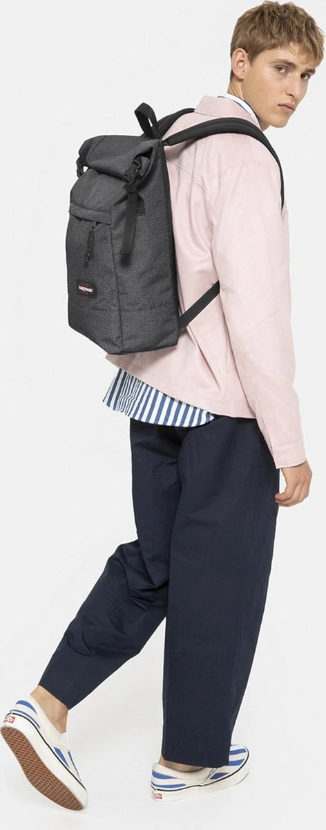 Eastpak Chester Rugzak 20 Liter - Black Denim 4 Eastpak Chester Rugzak 20 Liter - Black Denim - Afbeelding 2