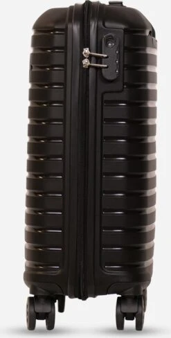 ©TROLLEYZ - Berlin No.11 - Trolley - 55cm Met Cijferslot - Dubbele Wielen - 360° Spinners - 100% Polypropyleen- Reiskoffer In Night Black 19 ©TROLLEYZ - Berlin No.11 - Trolley - 55cm Met Cijferslot - Dubbele Wielen - 360° Spinners - 100% Polypropyleen- Reiskoffer In Night Black -Reis Opberg Artikelen 607x1200 1