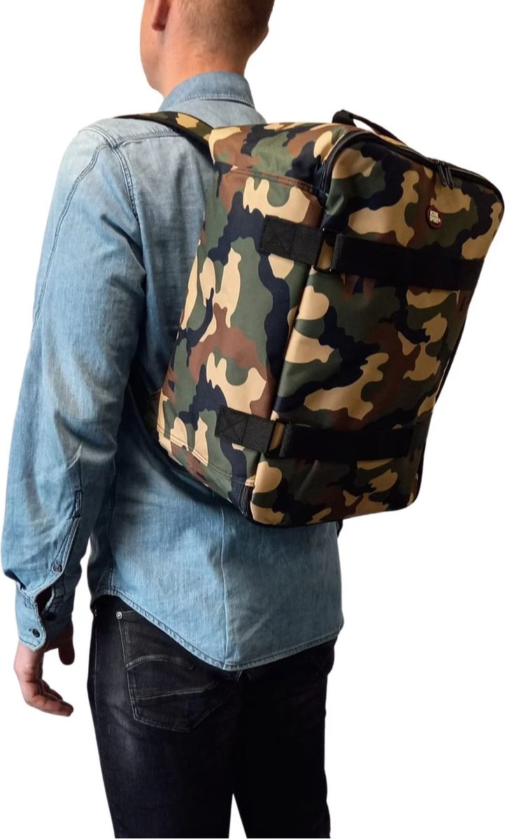 Handbagage Rugzak 31 Liter Backpack - Alle Vliegtuigmaatschappijen! - 45x35x20cm - Rugzak - Lichtgewicht - Camo 3 Handbagage Rugzak 31 Liter Backpack - Alle Vliegtuigmaatschappijen! - 45x35x20cm - Rugzak - Lichtgewicht - Camo