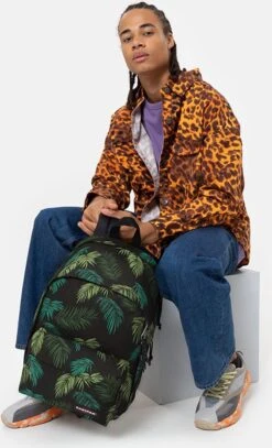 Eastpak BACK TO WORK Rugzak, 26 Liter, 15 Inch Laptopvak - Brize Palm Core -Reis Opberg Artikelen 729x1200 1