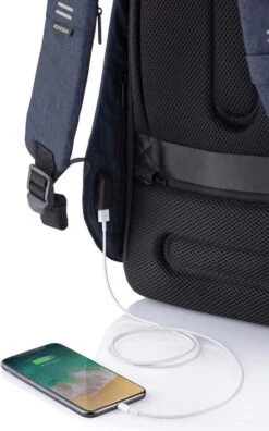 XD Design Bobby Hero Regular - Anti-Diefstal Rugzak 18 Liter - Navy 35 XD Design Bobby Hero Regular - Anti-Diefstal Rugzak 18 Liter - Navy -Reis Opberg Artikelen 748x1200 2