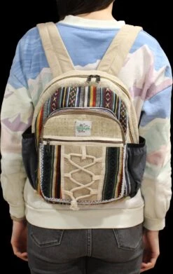 Kleine Hennep Rugzak - Rugtas - Touw- En Zakkenstijl - 30x22x7cm -Reis Opberg Artikelen 758x1200 8