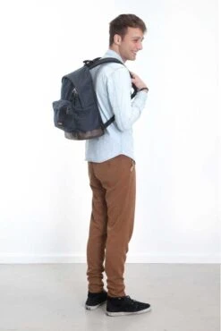 Eastpak WYOMING Rugzak, 24 Liter - Black Denim 23 Eastpak WYOMING Rugzak, 24 Liter - Black Denim -Reis Opberg Artikelen 801x1200 24