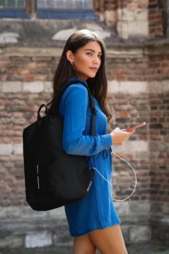 XD Design Bobby Soft - Anti-Diefstal Rugzak 16 Liter - Zwart -Reis Opberg Artikelen 801x1200 29