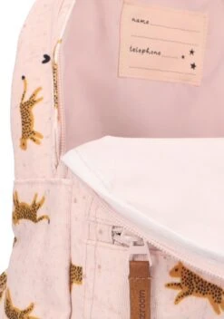 Kidzroom Hug Me - Rugzak - 2 T/m 6 Jaar - Roze - Luipaard -Reis Opberg Artikelen 841x1200 11