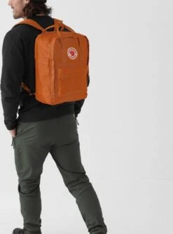 Fjallraven Fjällräven Kånken Laptop 15" Unisex Rugzak - Terracotta Brown -Reis Opberg Artikelen 890x1200