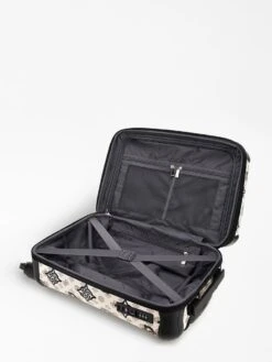 Guess House Party 18 In 4 Wheeler Dames Reiskoffer - Cream Multi Logo -Reis Opberg Artikelen 900x1200 16