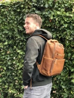 Chesterfield Bags Leren Laptop Rugzak Austin Bruin -Reis Opberg Artikelen 900x1200 37