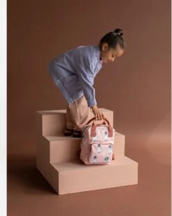 Studio Ditte Kinderrugzak Pinguïn - Rugzakken 22 Studio Ditte Kinderrugzak Pinguïn - Rugzakken -Reis Opberg Artikelen 954x1200 4